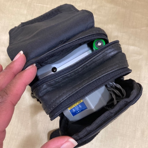 Ultra Fast Battery Charger For AA & AAA Batteries Ni-MH & Ni-CD - Picture 14 of 16